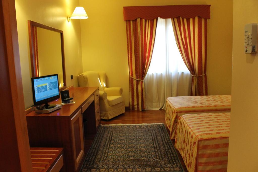 Hotel Grillo Assemini Room photo